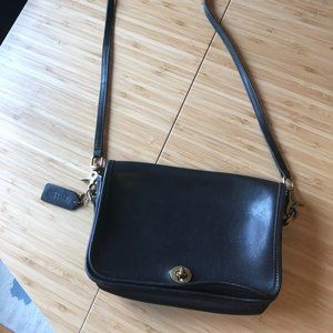 Vintage Coach Foldover Crossbody Purse Black Leather